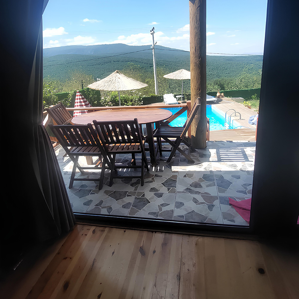 Veranda & Havuz
